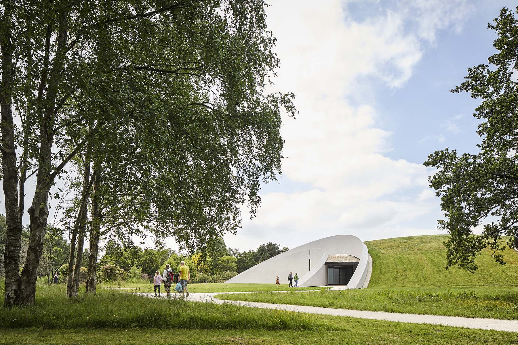 Designing the UKs first large shell structure in 25 years - 13897